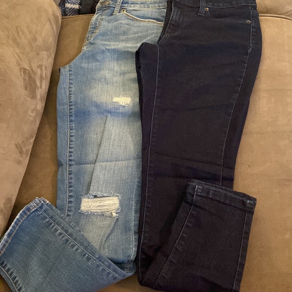 Size 6 jeans set - Picture 2 of 3